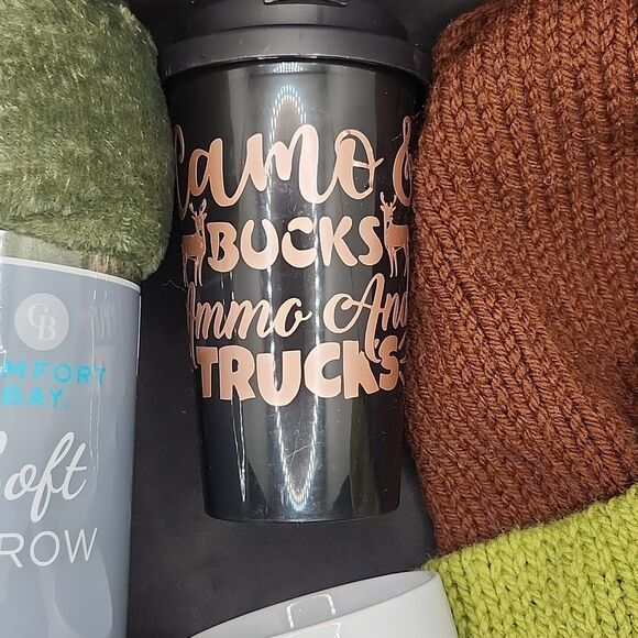 Warm and Cozy Bundle Gift Set Olive Green Soft Throw Blanket, Mug, Hot Cocoa - Picture 4 of 6